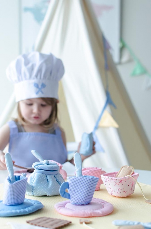 Tea Set Soft Play from Oskar & Ellen